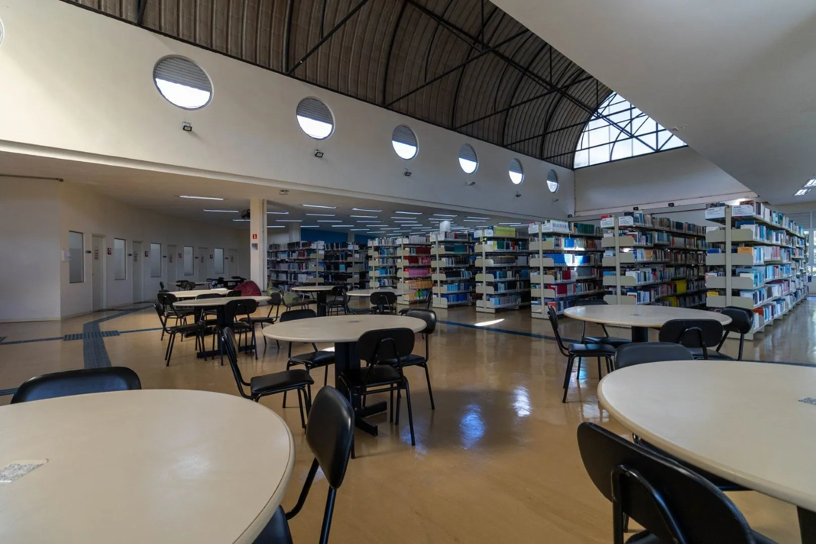 Imagem da Biblioteca.