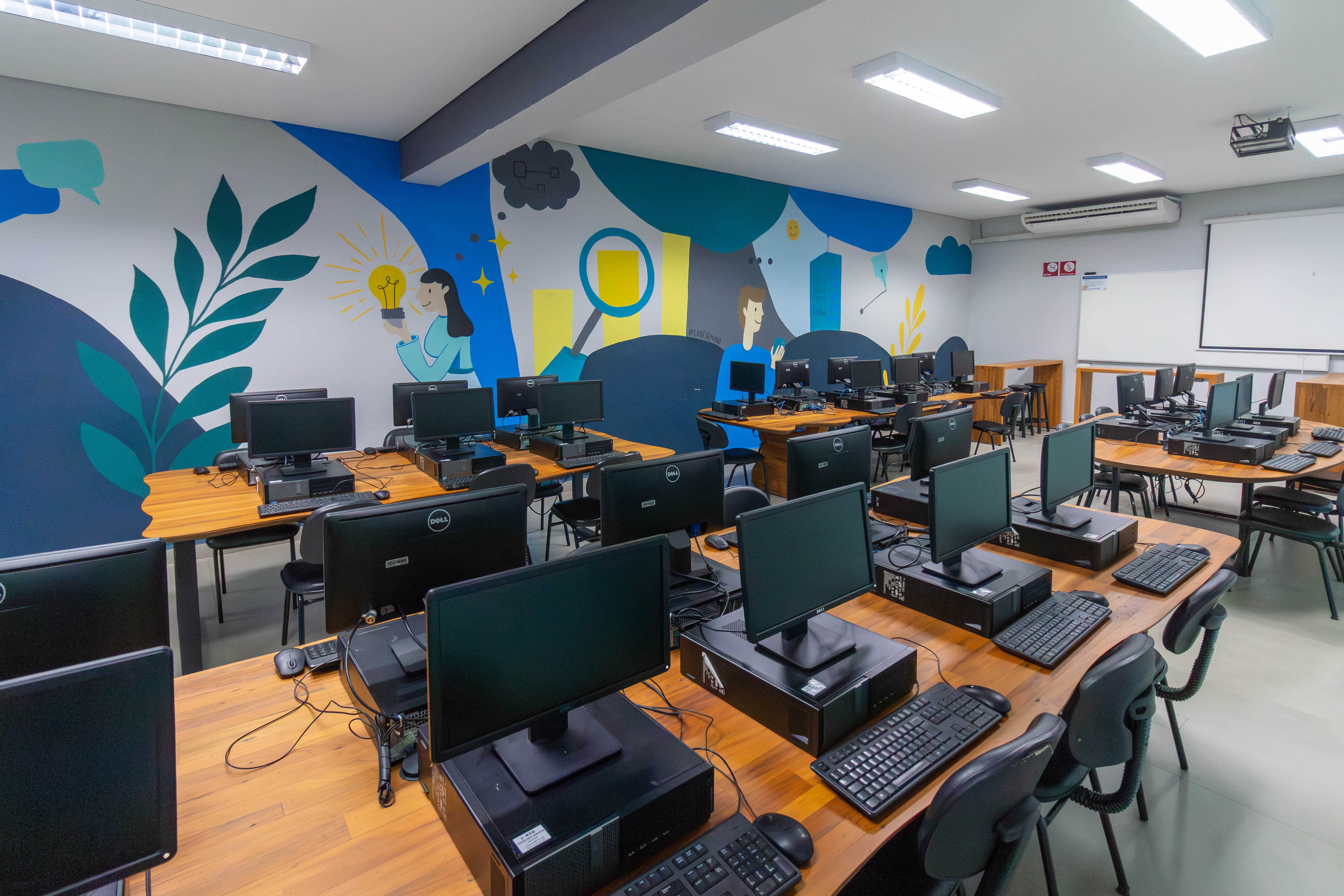 Foto das instalações do curso - Imagem 5